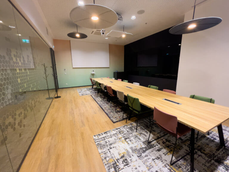 MediaTech-zasadacka-meeting-room